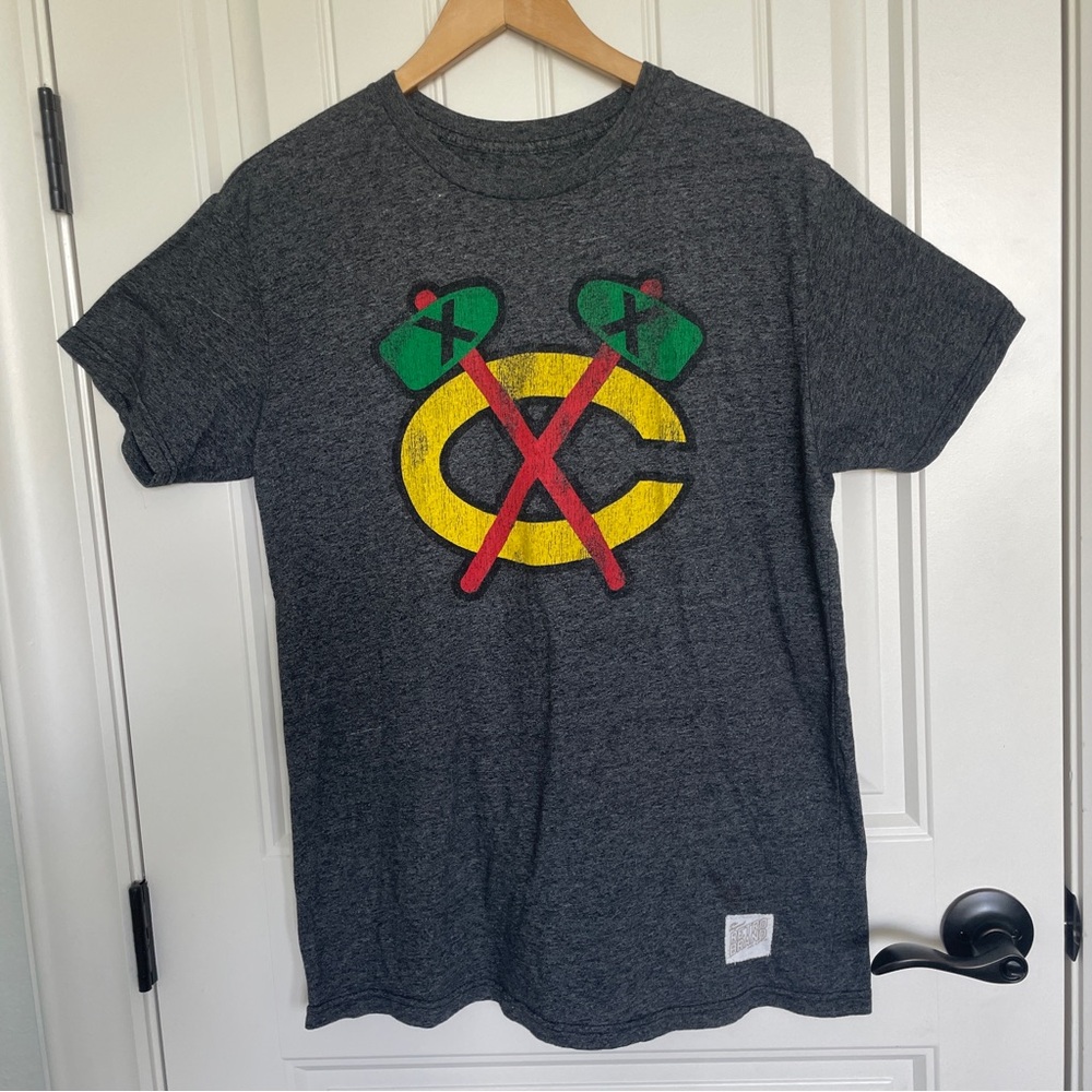 🏒 RETRO BRAND CHICAGO BLACKHAWKS T-SHIRT SZ LARGE 🚨